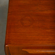 Set_of_2_Nightstands_by_Johannes_Andersen_for_CFC_Silkeborg,_Teak_&_Oak,_Denmark_1960s