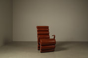 Set_of_2__Sculptural_Armchairs_in_Cognac_Leather_and_White_Lacquered_Metal,_1970s