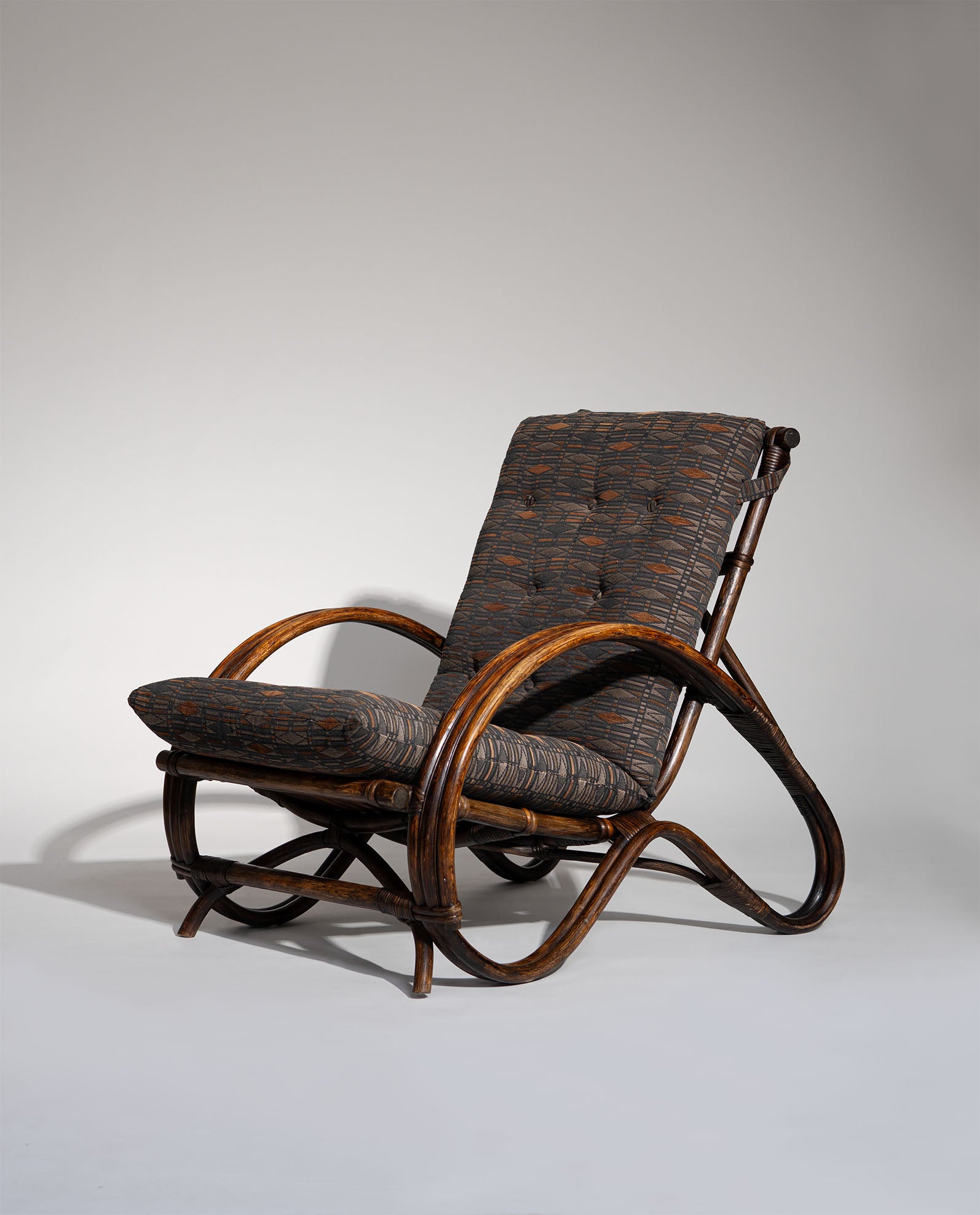 Set_of_2_Dutch_Rattan_Armchairs,_Male_&_Female_Models,_1960s