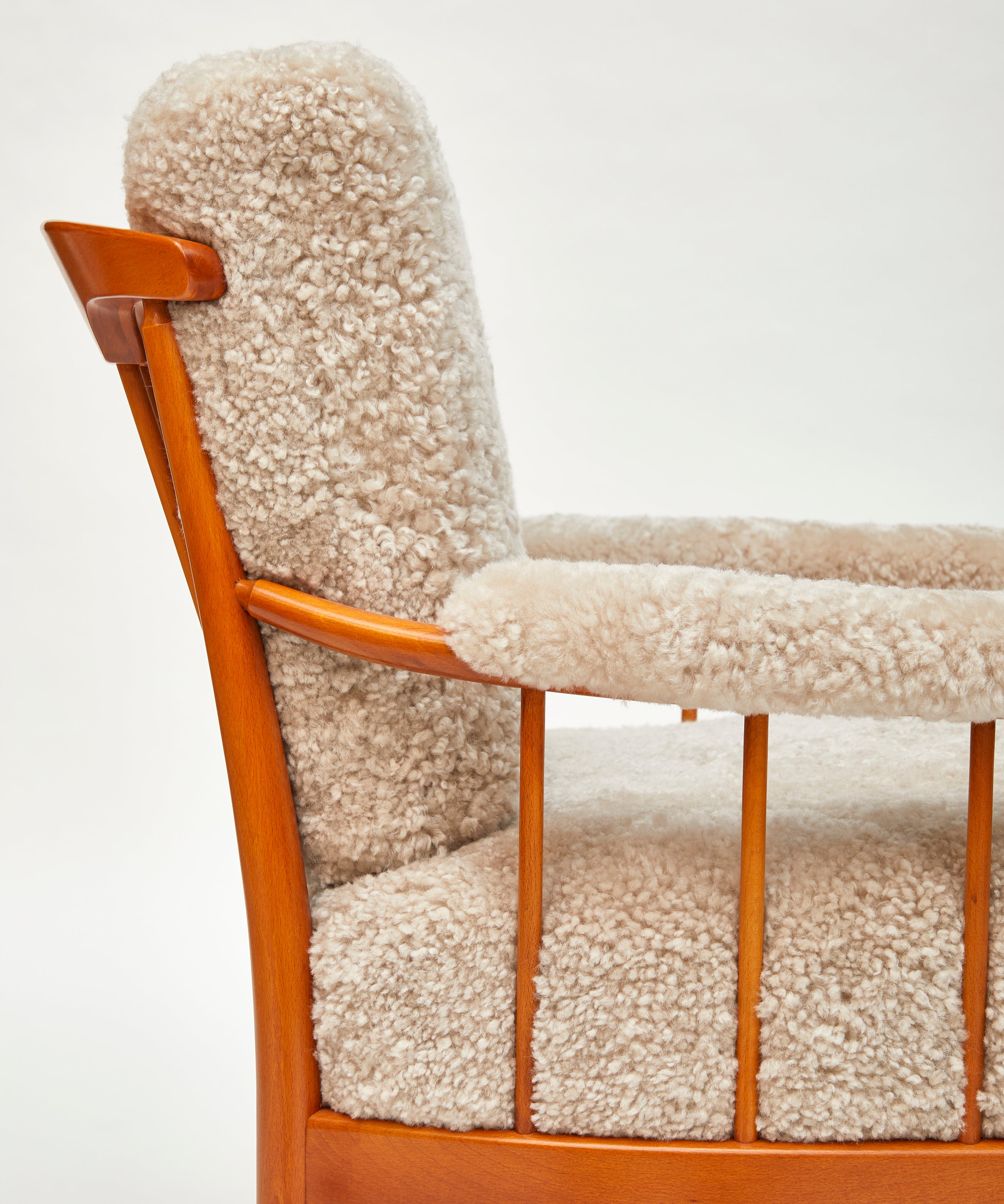 Set_of_2_Kerstin_Hörlin-Holmquist_Skrindan_Armchairs