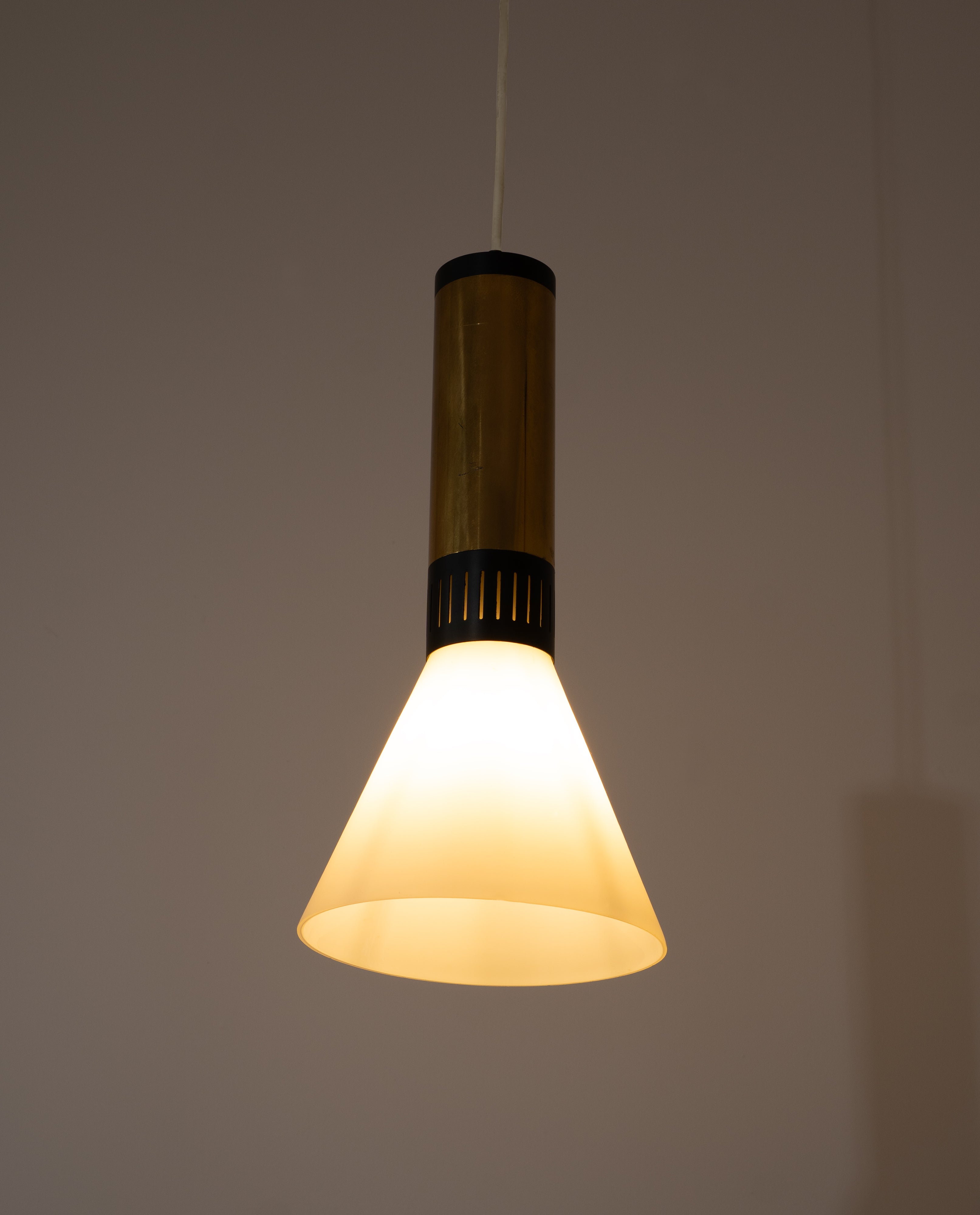 Set_of_2_Stilnovo_pendant_lamps_model_1135/2,_1960s