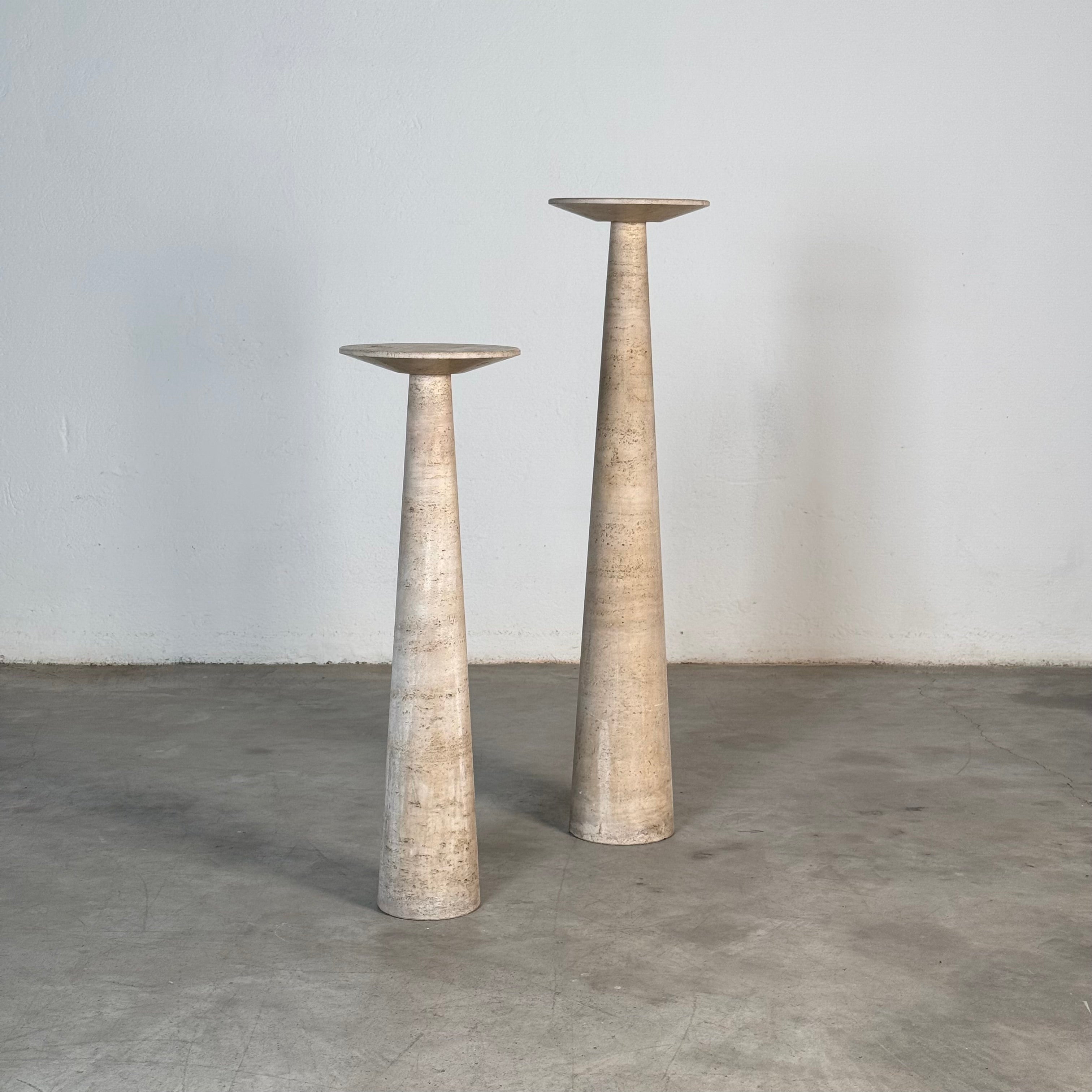 Set_of_2_Travertine_Pedestals_Attributed_to_Angelo_Mangiarotti_for_UP_&_UP,_1970s