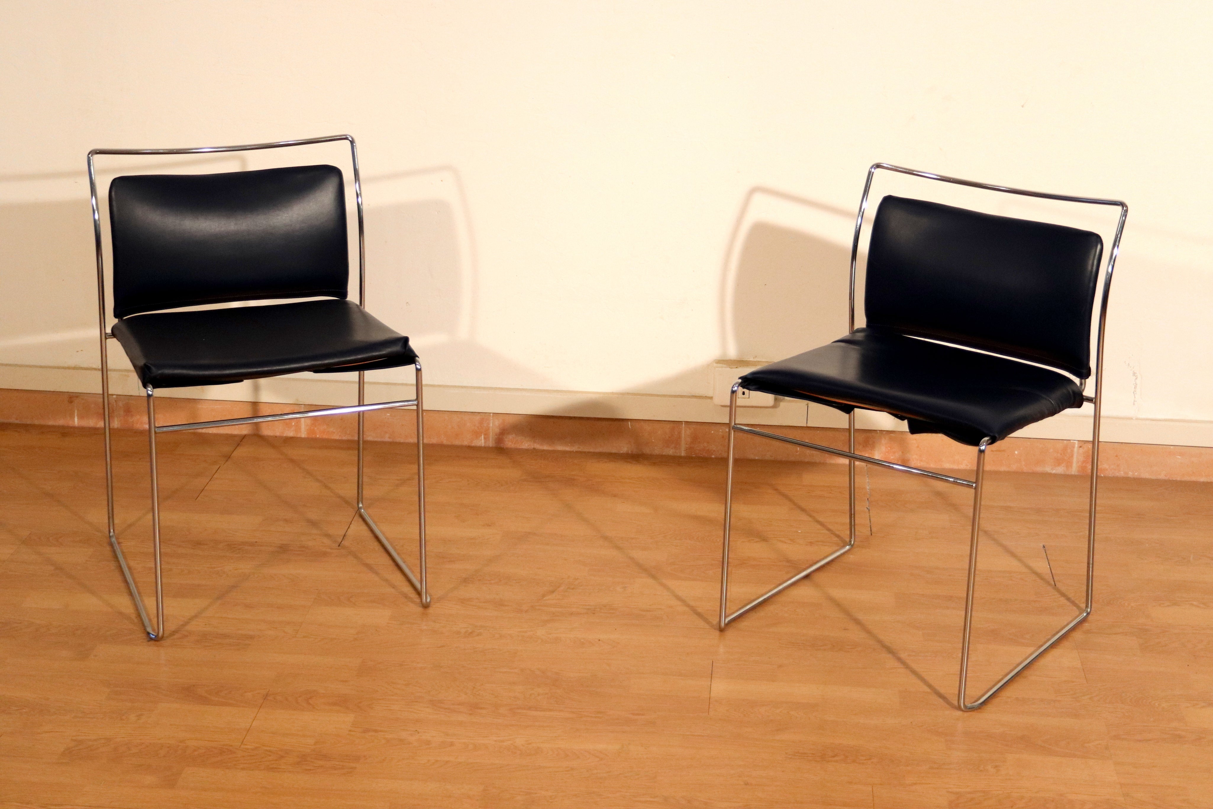 Set_of_2_Kazuhide_Takahama_Tulu_Chairs_for_Gavina,_Italy_1970s