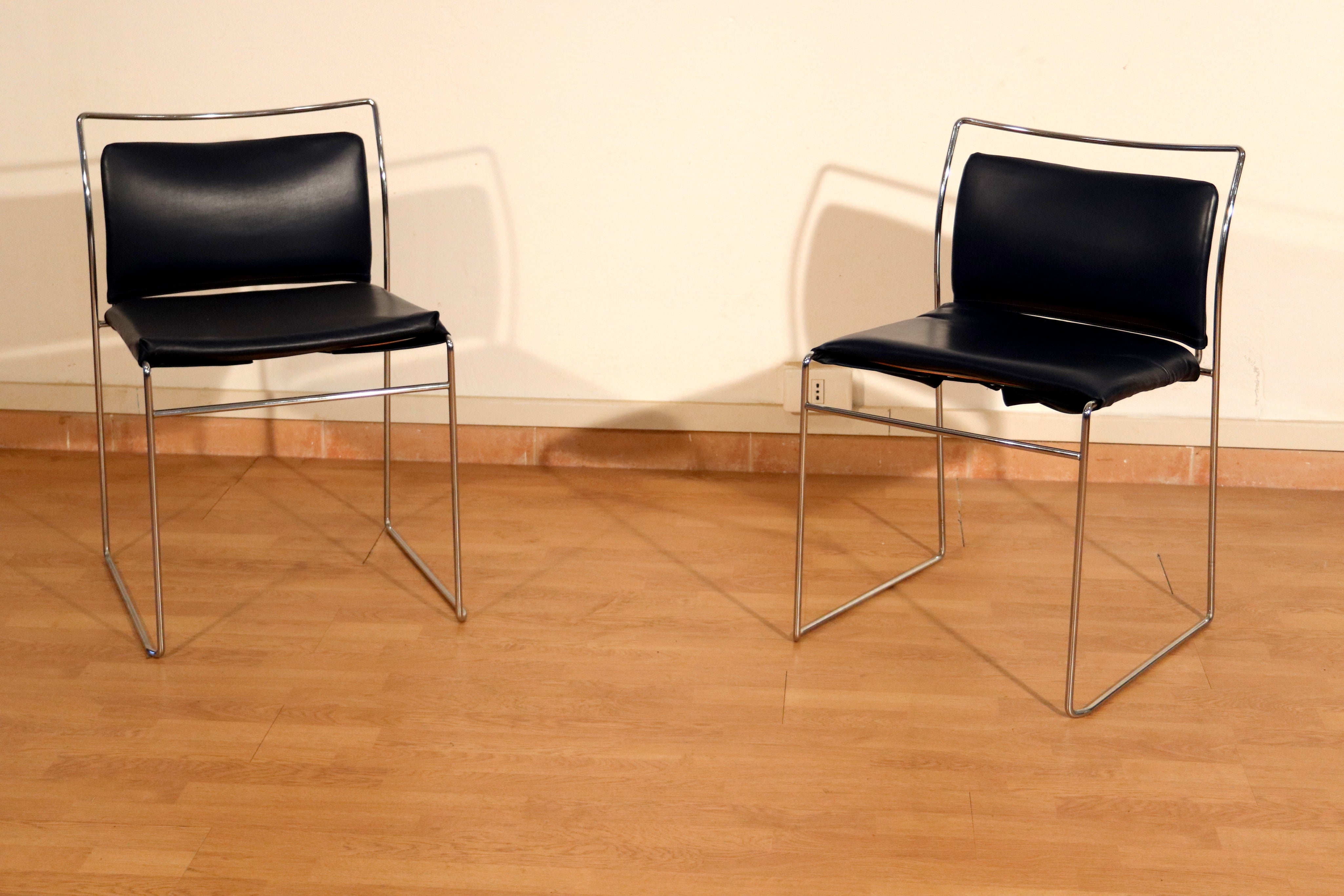 Set_of_2_Kazuhide_Takahama_Tulu_Chairs_for_Gavina,_Italy_1970s