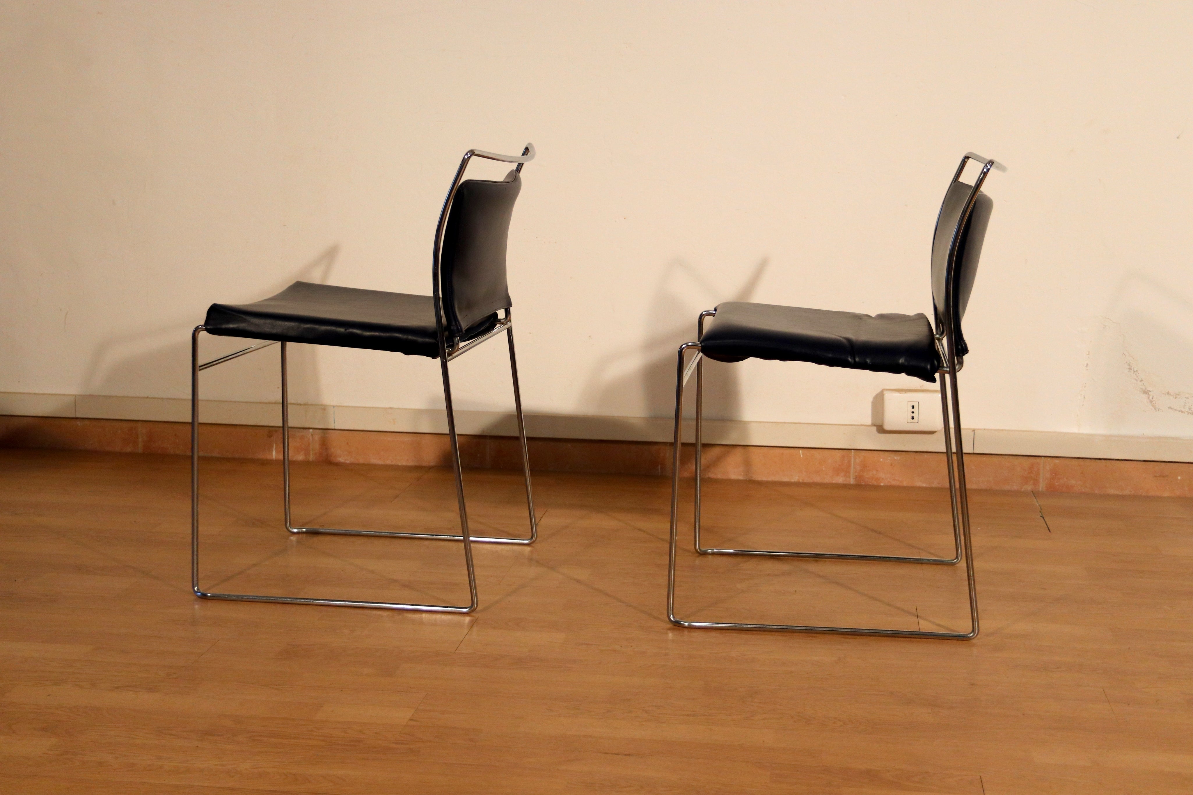 Set_of_2_Kazuhide_Takahama_Tulu_Chairs_for_Gavina,_Italy_1970s