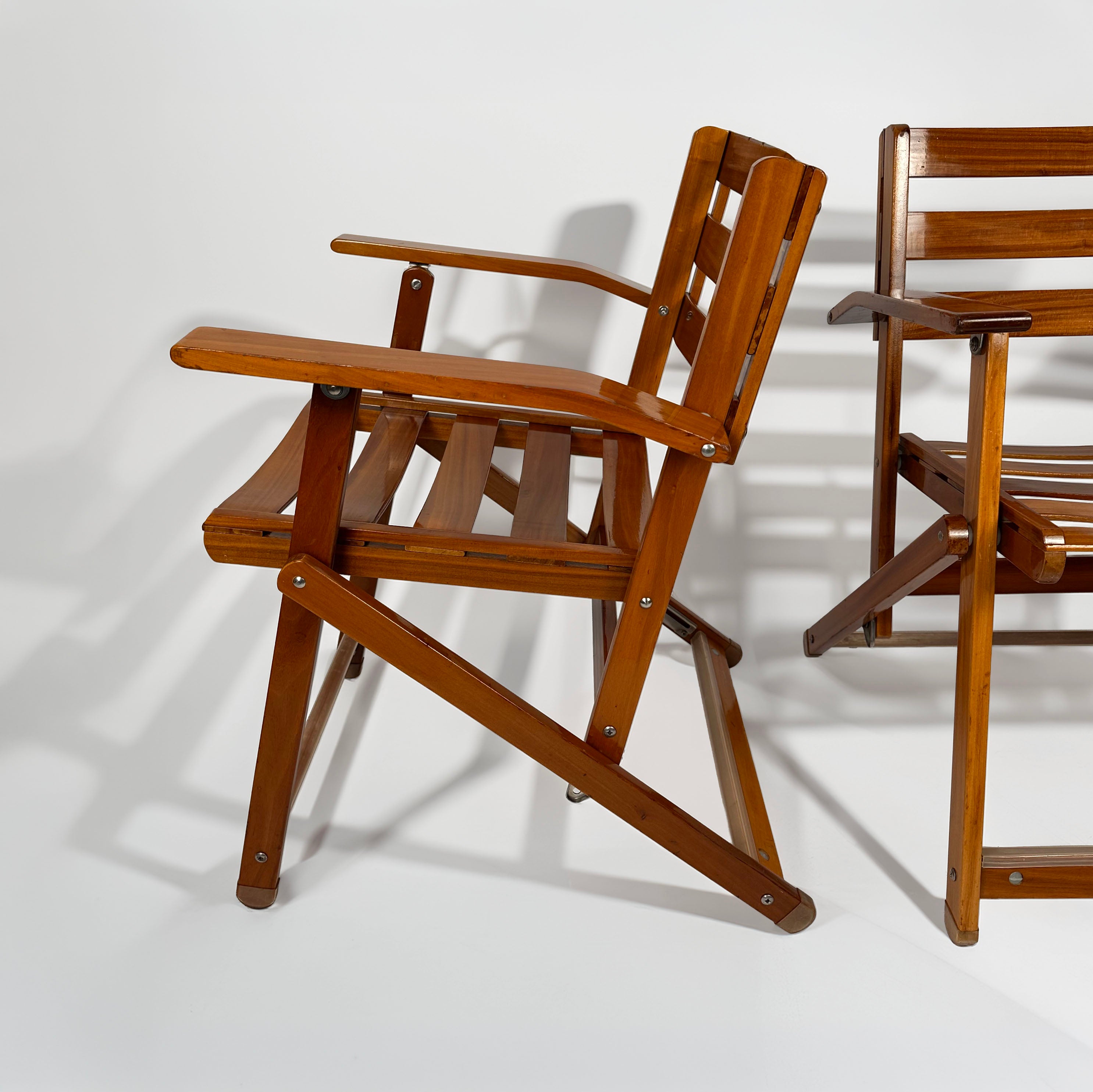 Set_of_2_Folding_Armchairs_by_Reguitti,_Solid_Beech,_Italy,_1960s