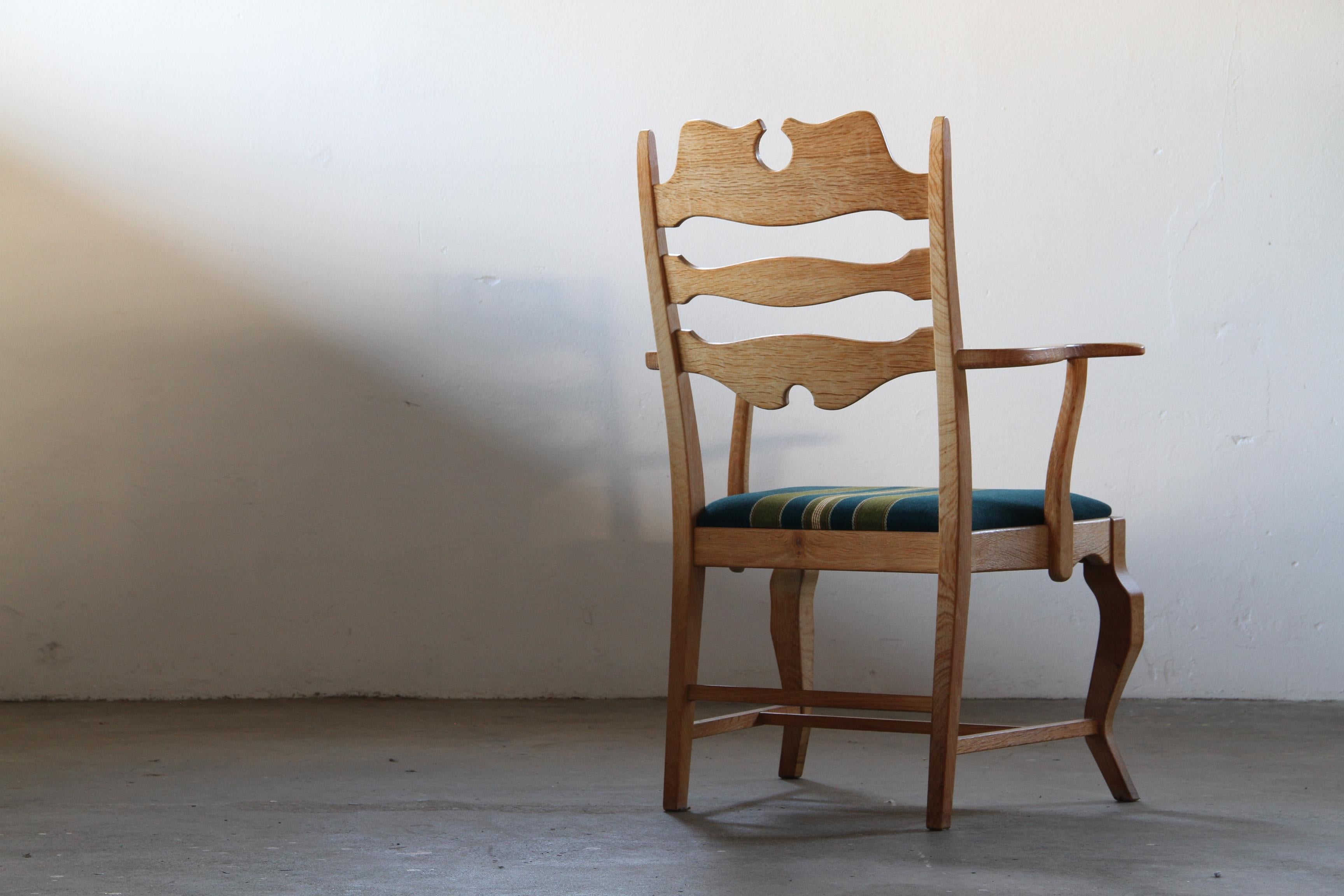 Set_of_2_Razorblade_Brutalist_Oak_Armchairs_by_Henning_Kjærnulf_for_EG_Møbler,_Denmark,_1960s