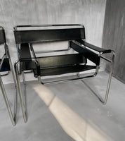 Set_of_2_Marcel_Breuer_Wassily_B3_Chairs_in_Black_Leather_and_Chrome,_1970s–80s