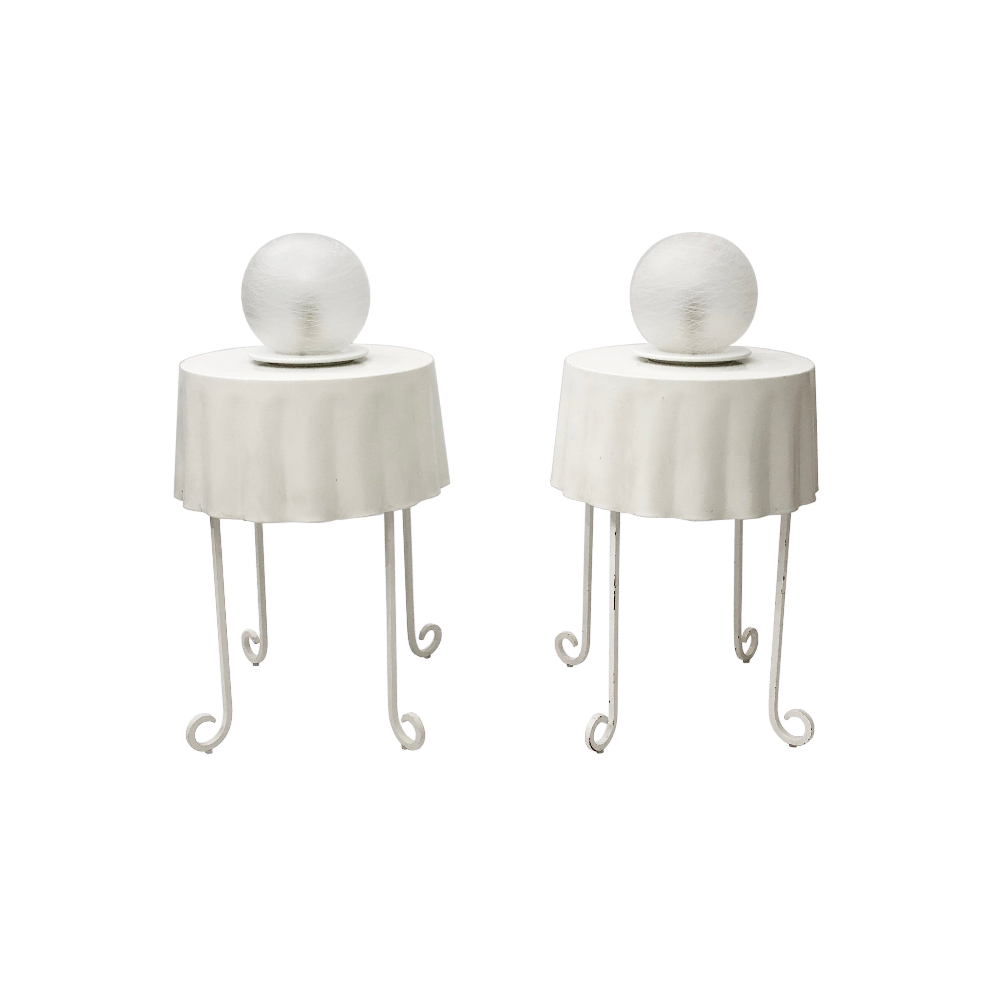 Set_of_2_Stylish_White_Spherical_Murano_Glass_Table_Lamps_Metal_Base_1970s