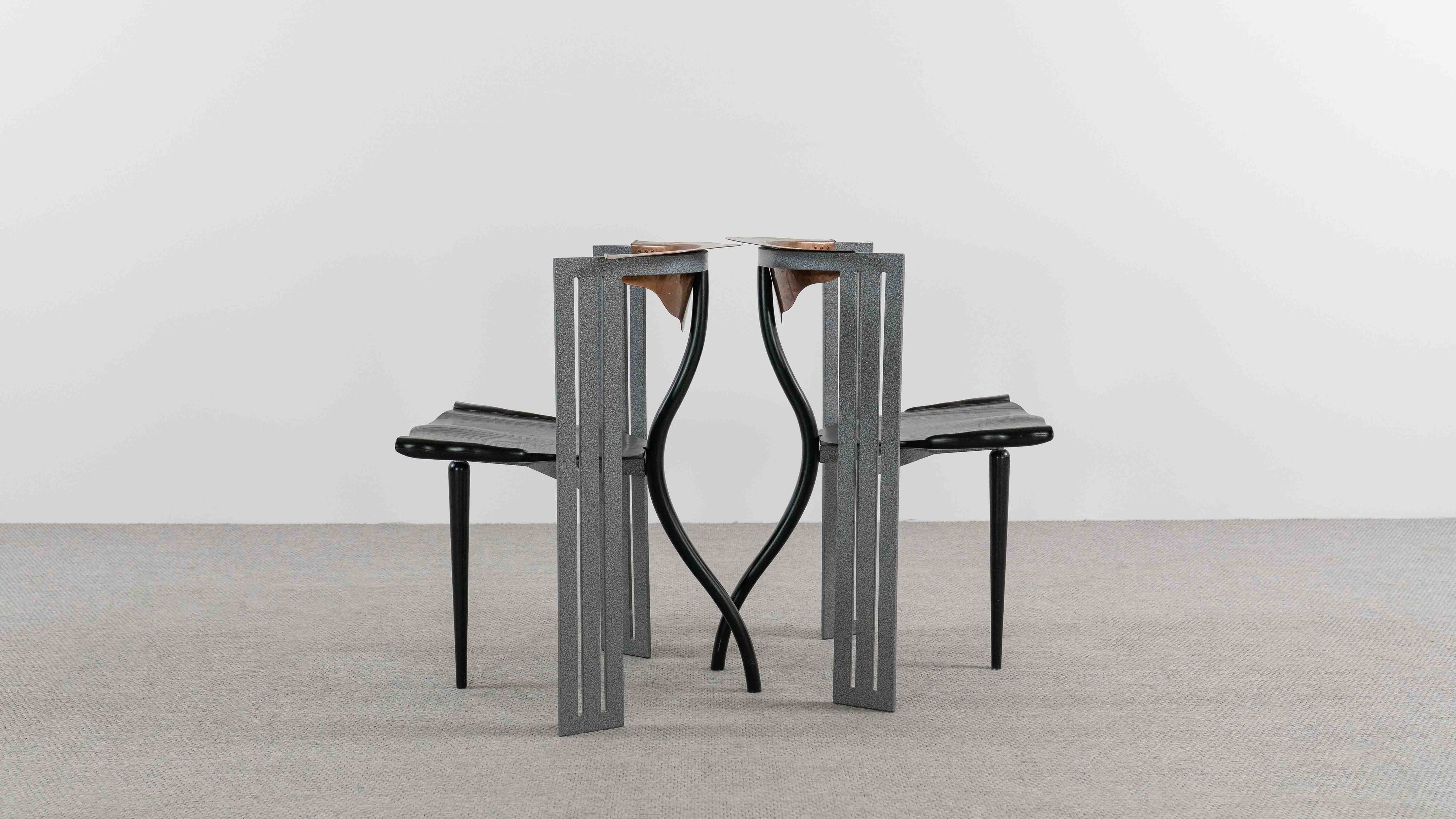 Set_of_2_Bořek_Šípek_Ota_Otanek_Armchairs_for_Vitra,_1988