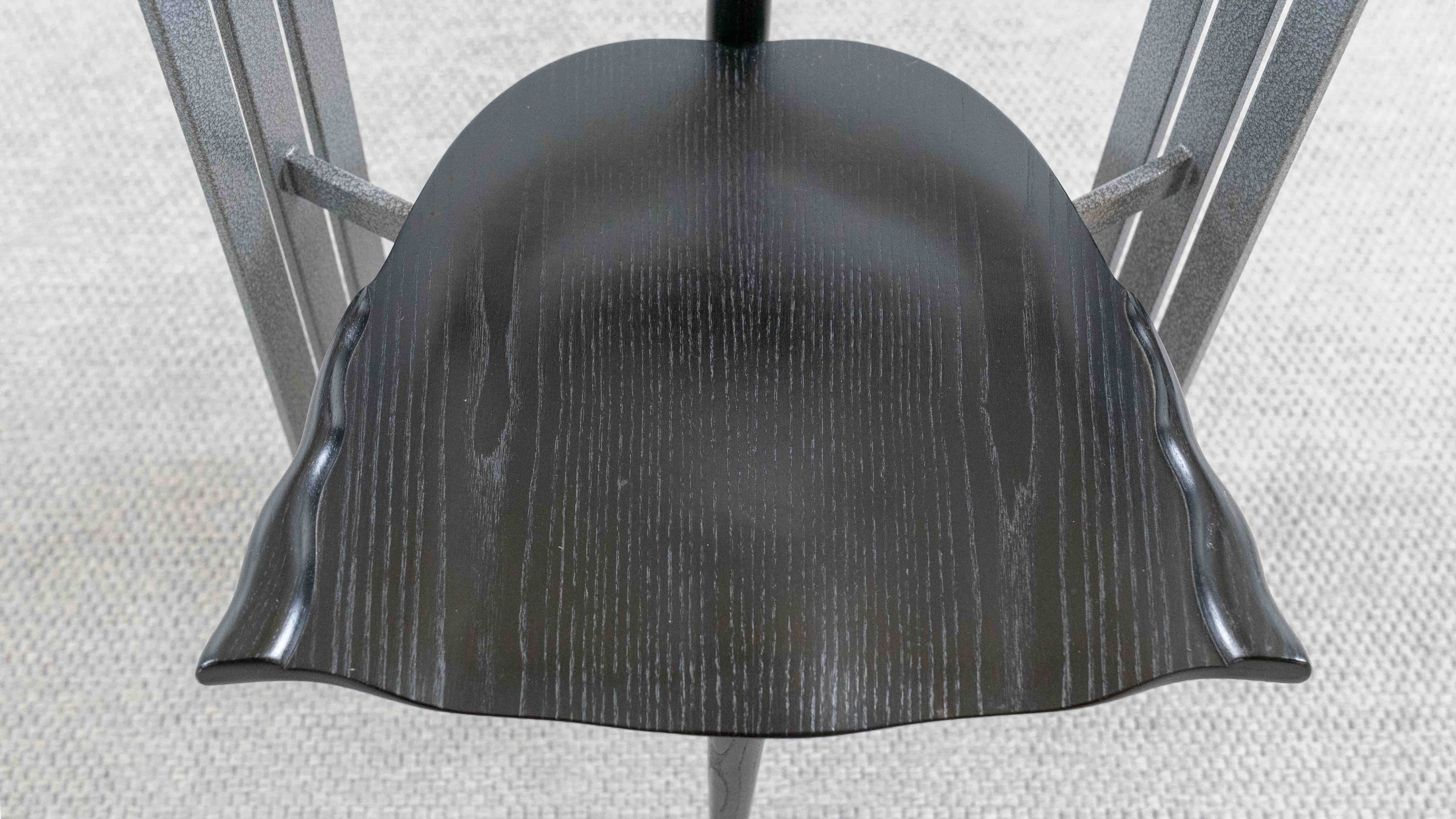 Set_of_2_Bořek_Šípek_Ota_Otanek_Armchairs_for_Vitra,_1988