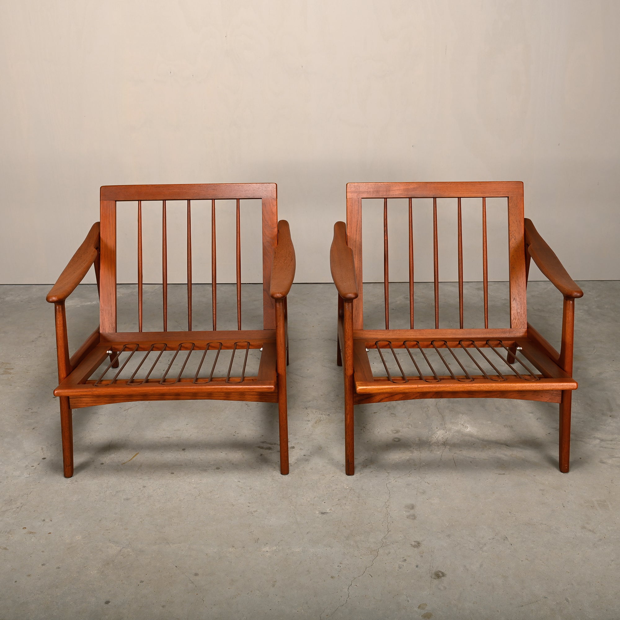 Set_of_2_Danish_Mid-Century_Modern_Teak_Armchairs_with_Dark_Blue_Bouclé_Upholstery,_1960s