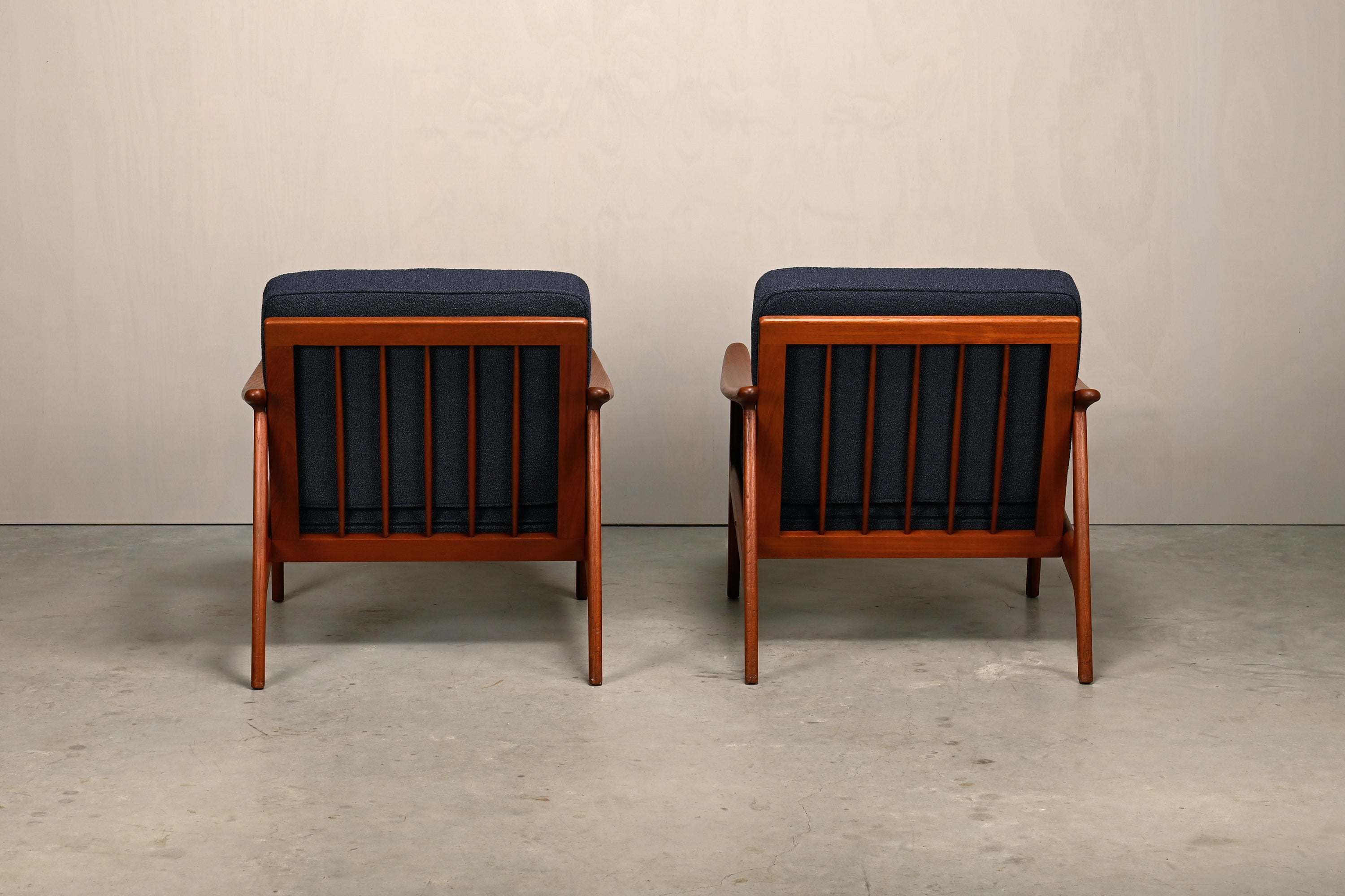 Set_of_2_Danish_Mid-Century_Modern_Teak_Armchairs_with_Dark_Blue_Bouclé_Upholstery,_1960s