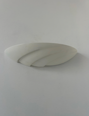 Paire_d'appliques_en_plâtre_blanc_mat,_France_1970
