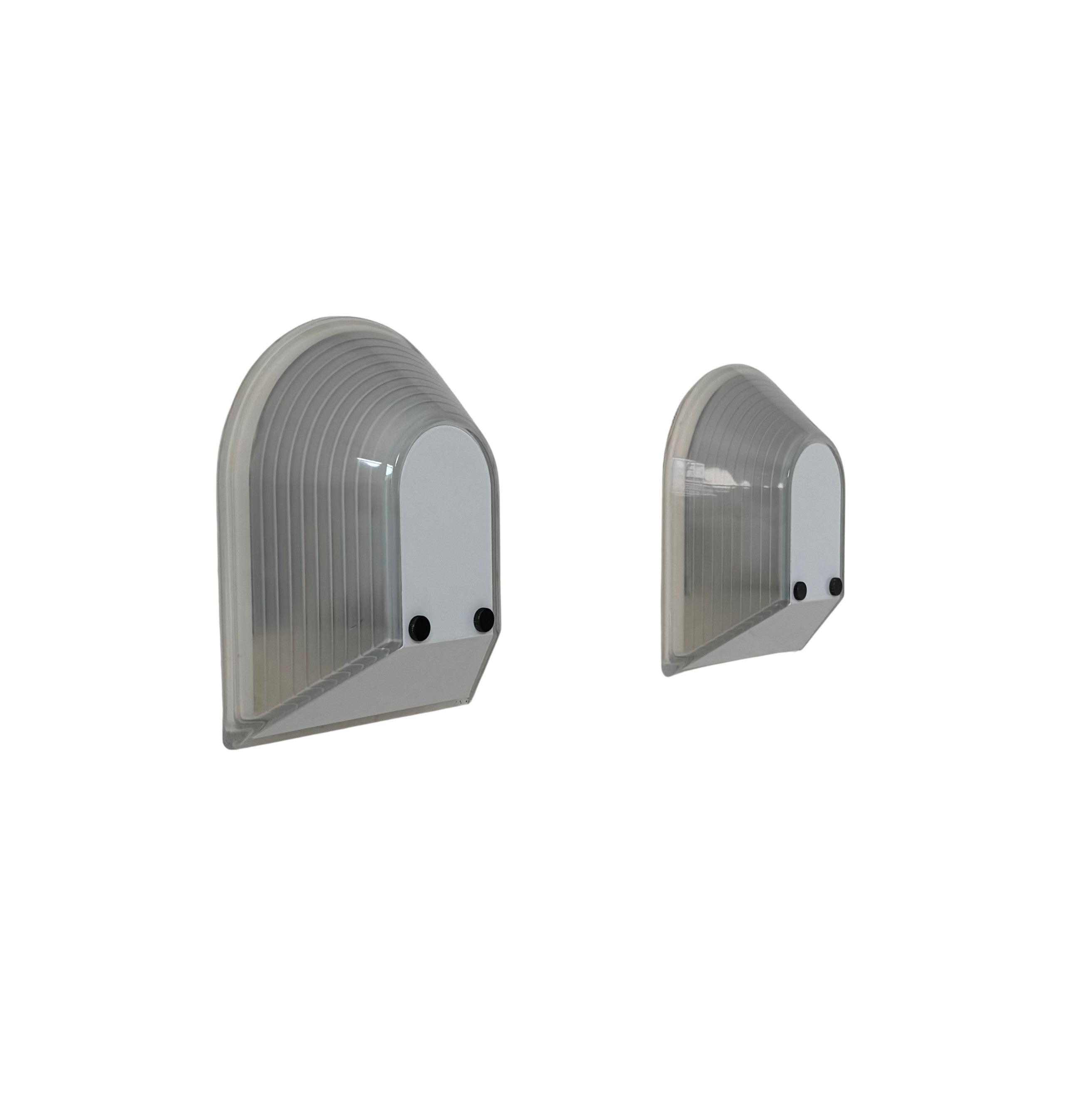 Set_of_2_Wall_Sconces_by_Roberto_Fiorato_for_Prisma,_Frosted_Glass,_1980s_Italy