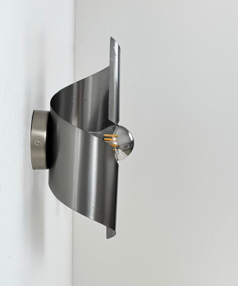 Set_of_French_Patinated_Steel_Wall_Sconces,_Geometric_Indirect_Wall_Lights,_1970s