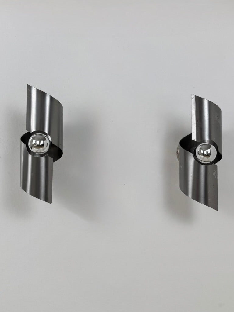Set_of_French_Patinated_Steel_Wall_Sconces,_Geometric_Indirect_Wall_Lights,_1970s