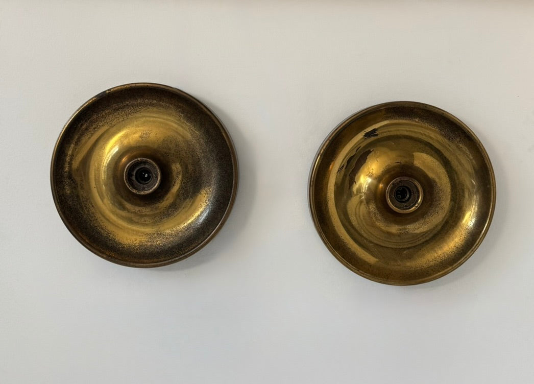 Set_of_2_Italian_Patinated_Brass_Disc_Wall_Sconces,_1970s