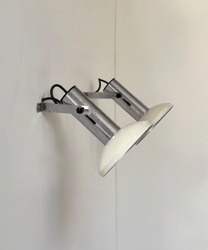 Set_of_2_French_Adjustable_Chrome_and_White_Lacquered_Metal_Wall_Sconces,_1970s