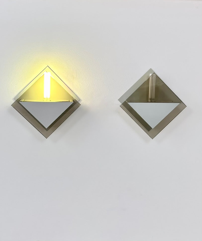 Set_of_2_Verre_Lumière_Studio_Model_20623_Wall_Lights_in_Bronze_Parsol_Glass,_France,_1980