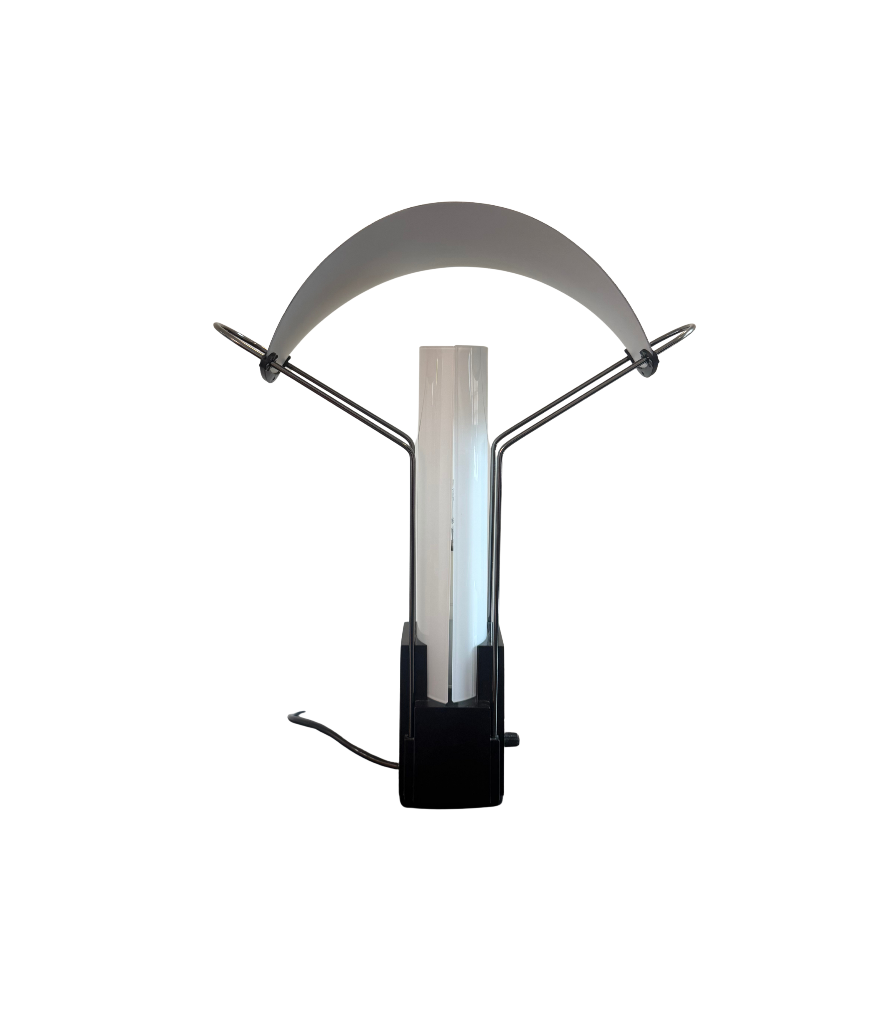 Palio_Table_Lamp_by_Perry_A._King_&_Santiago_Miranda_for_Arteluce,_1980s