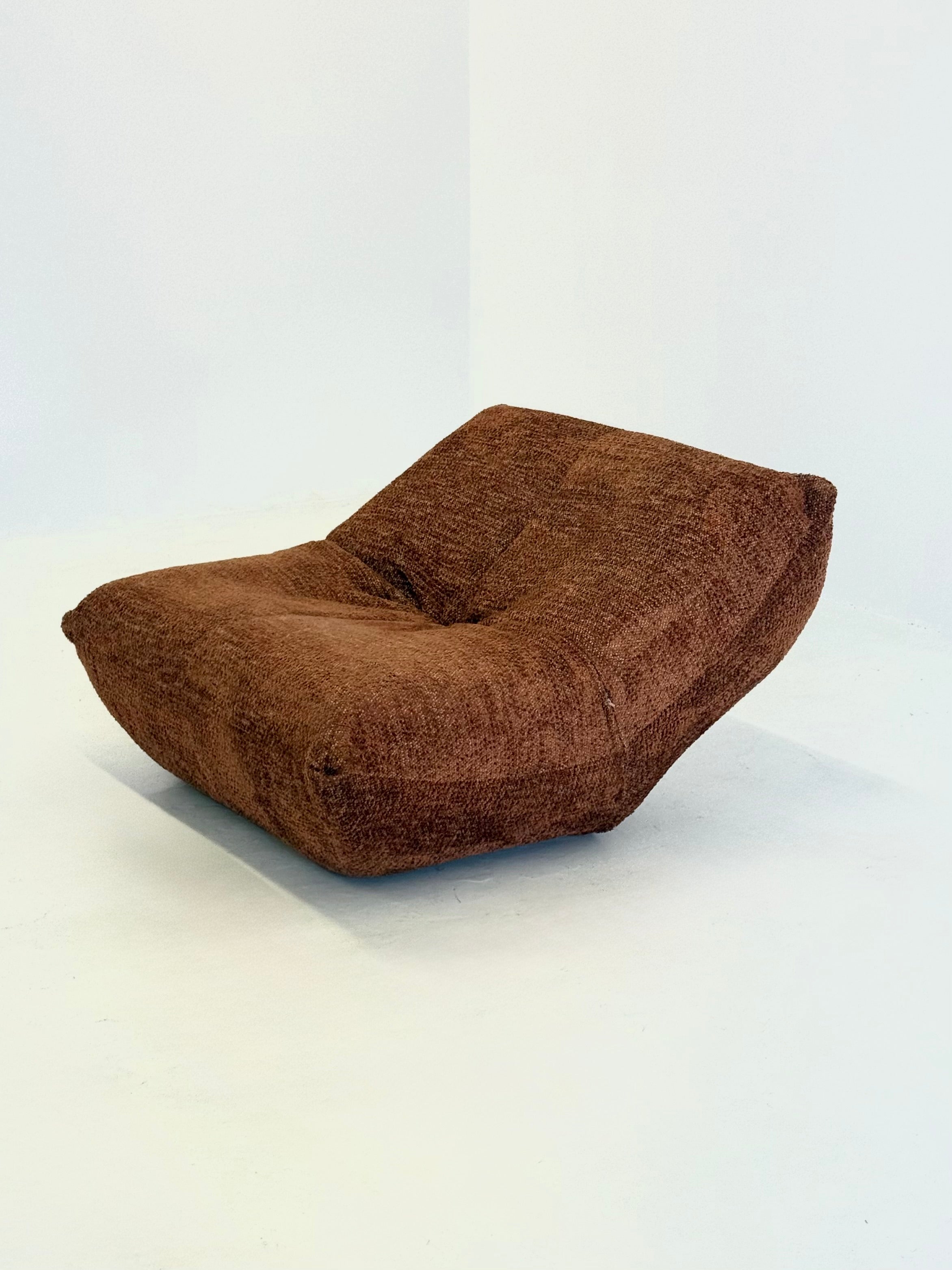 1974_Papillon_Lounge_Chair_by_Guido_Maria_Rosati_for_Giovannetti,_Italy