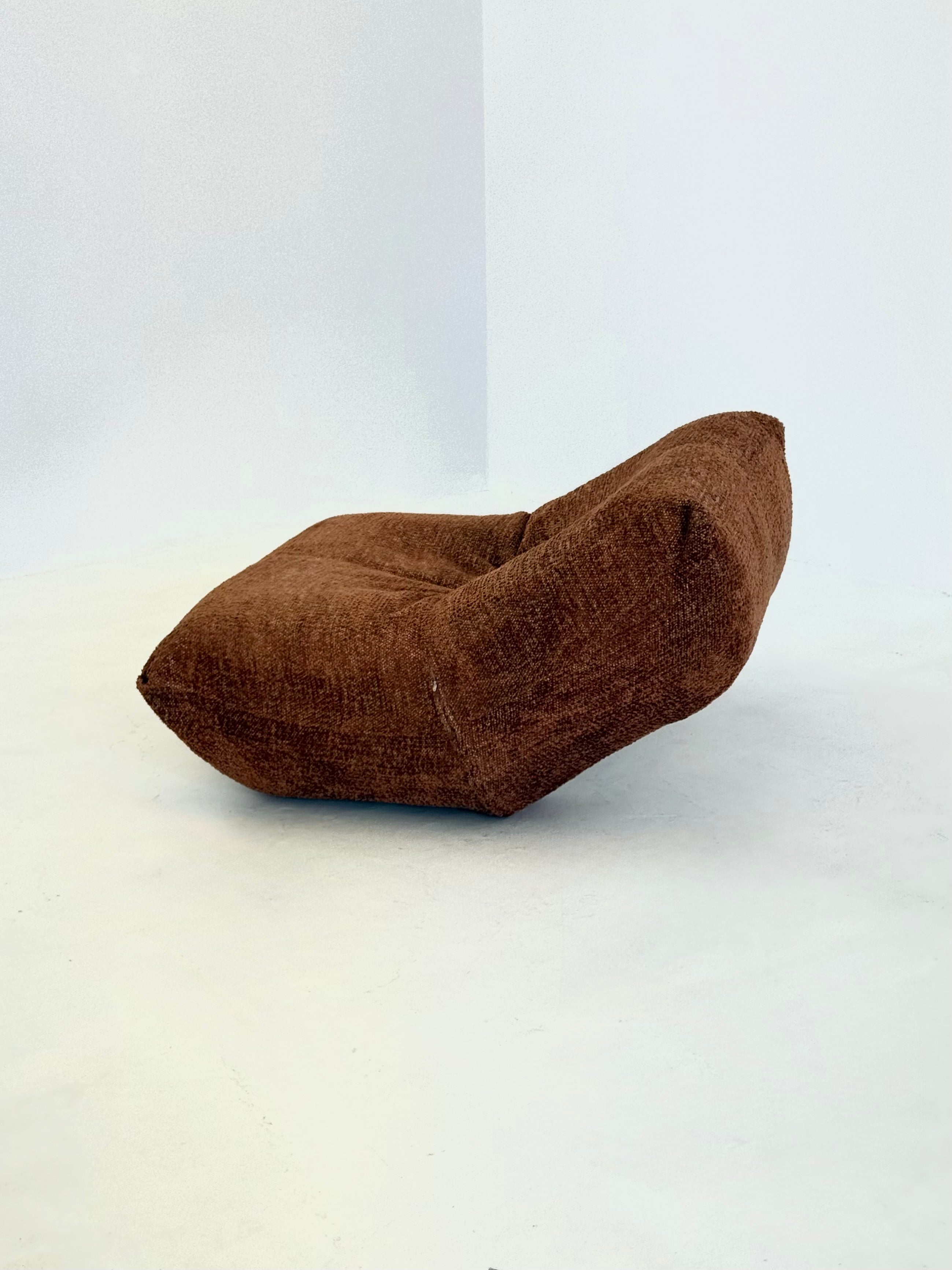 1974_Papillon_Lounge_Chair_by_Guido_Maria_Rosati_for_Giovannetti,_Italy