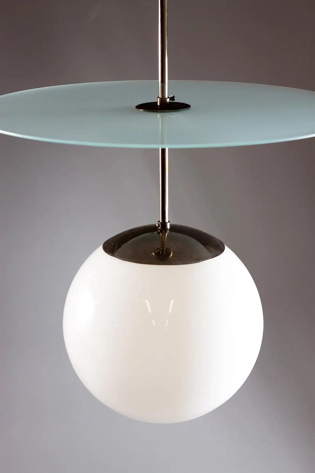Pendant_Lamp_by_Paavo_Tynell_Glass_Taito_Oy_1930s_Finland