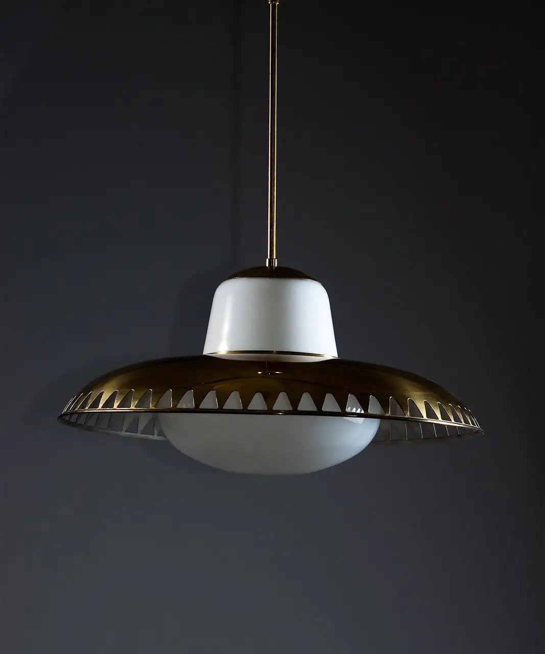 Pendant_Lamp_Lisa_Johansson-Pape_Brass_Glass_ORNO_1950s_Finland