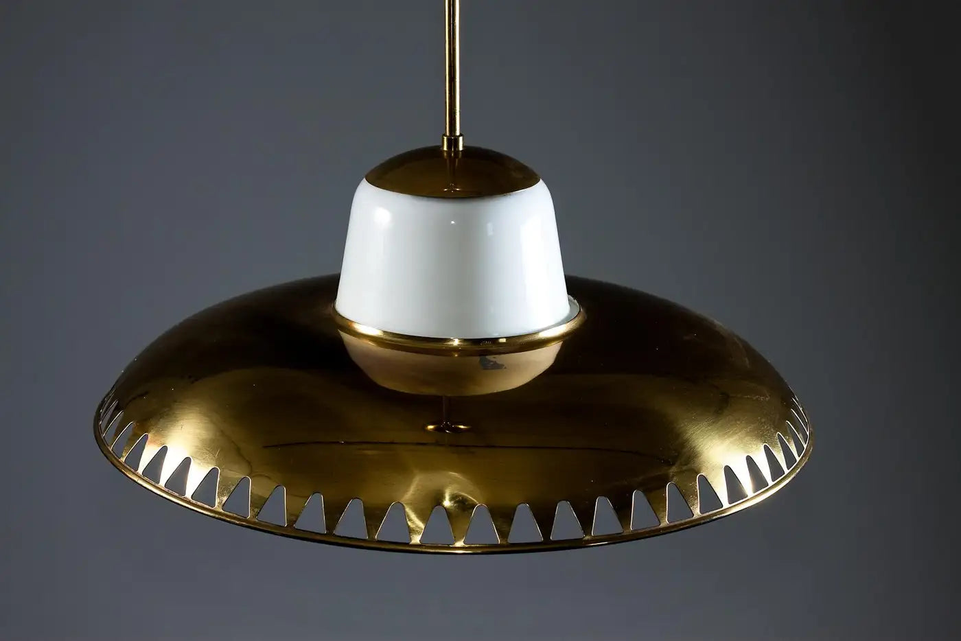 Pendant_Lamp_Lisa_Johansson-Pape_Brass_Glass_ORNO_1950s_Finland