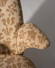 Theo_Ruth_Penguin_Lounge_Chair_for_Artifort_in_Floral_Upholstery,_Netherlands_1950s
