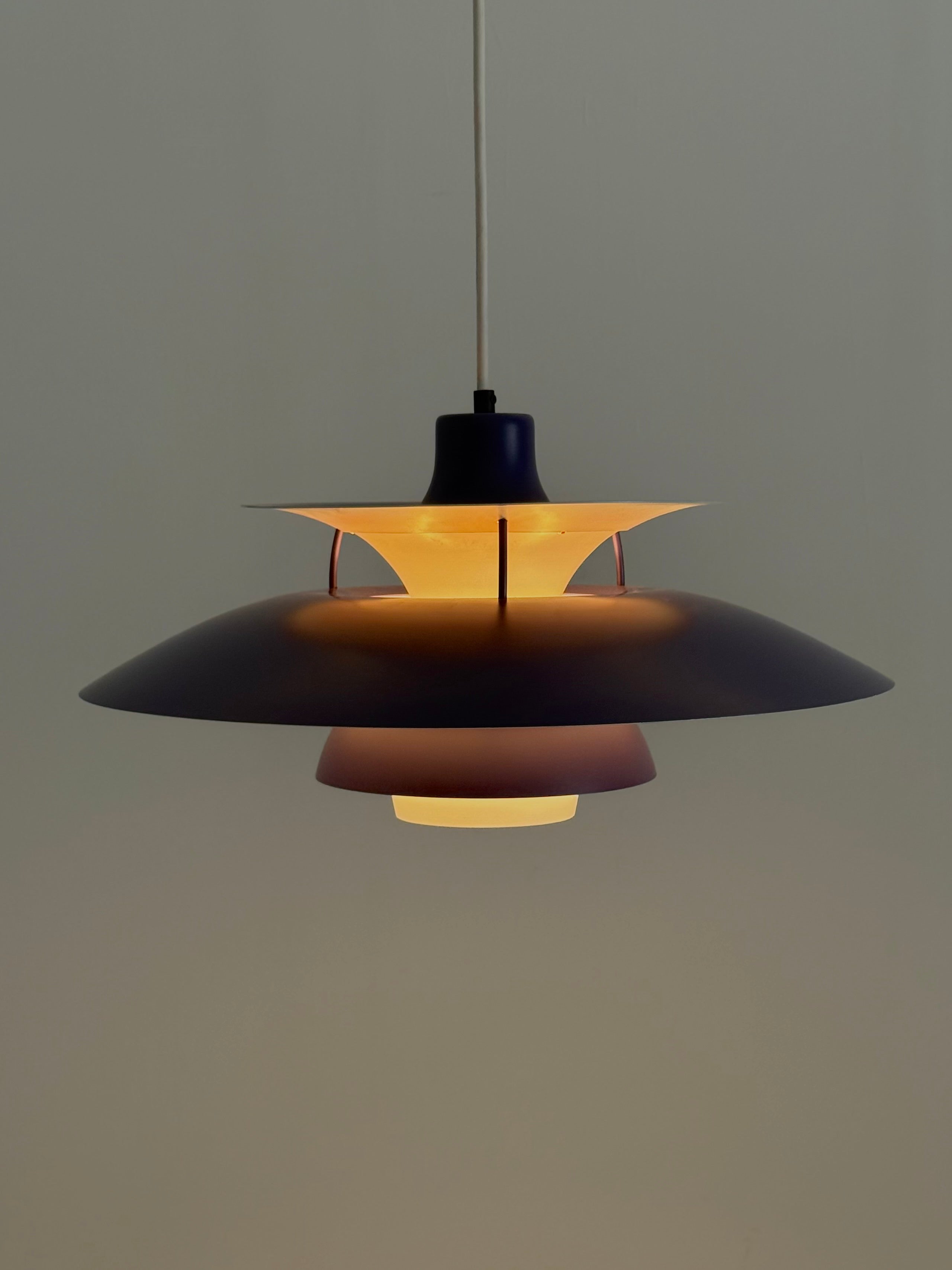 1950s_PH_5_Pendant_Lamp_by_Poul_Henningsen_for_Louis_Poulsen,_Denmark