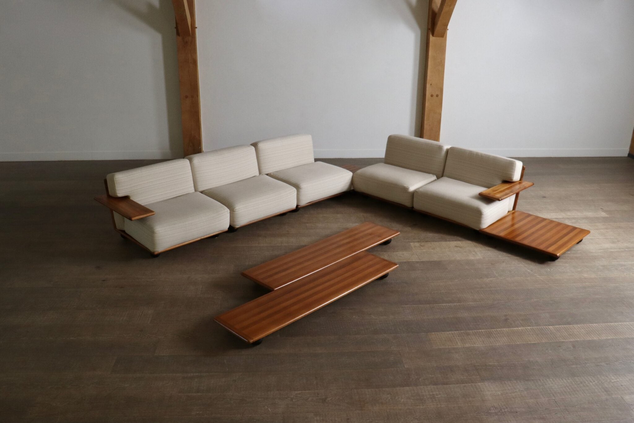 Pianura_Seating_Group_by_Mario_Bellini_for_Cassina,_1971,_Italy