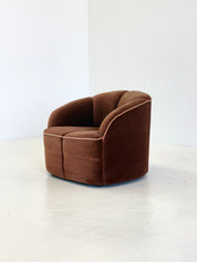 Walter_Knoll_Piccolino_Armchair_in_Brown_Velour,_1960s