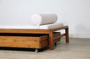 Pierre_Chapo_L03_daybed_in_Solid_Elm,_France_1960s