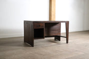 Pierre_Jeanneret_Pigeonhole_Desk_PJ-BU-02-A,_India_1950s
