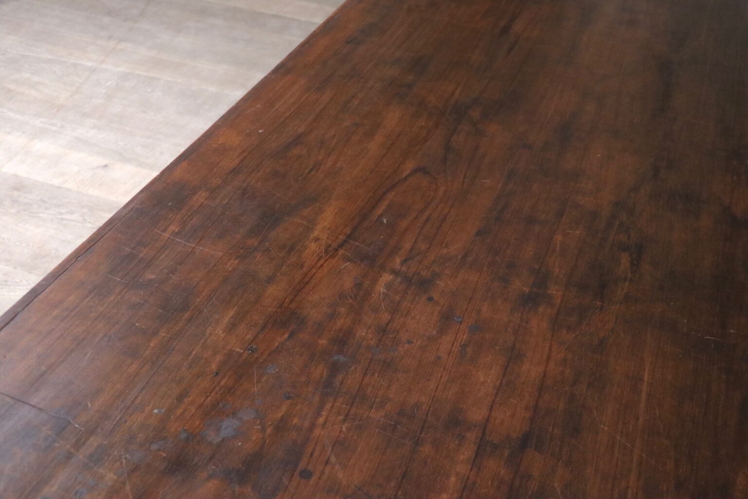 Pierre_Jeanneret_PJ-TAT-08-A_Large_Library_Table_in_Teak,_Chandigarh,_1955–56
