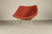 Pierre_Paulin_for_Artifort_F156_“Little_Oyster”_lounge_chair,_1959–1960s