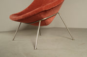 Pierre_Paulin_for_Artifort_F156_“Little_Oyster”_lounge_chair,_1959–1960s