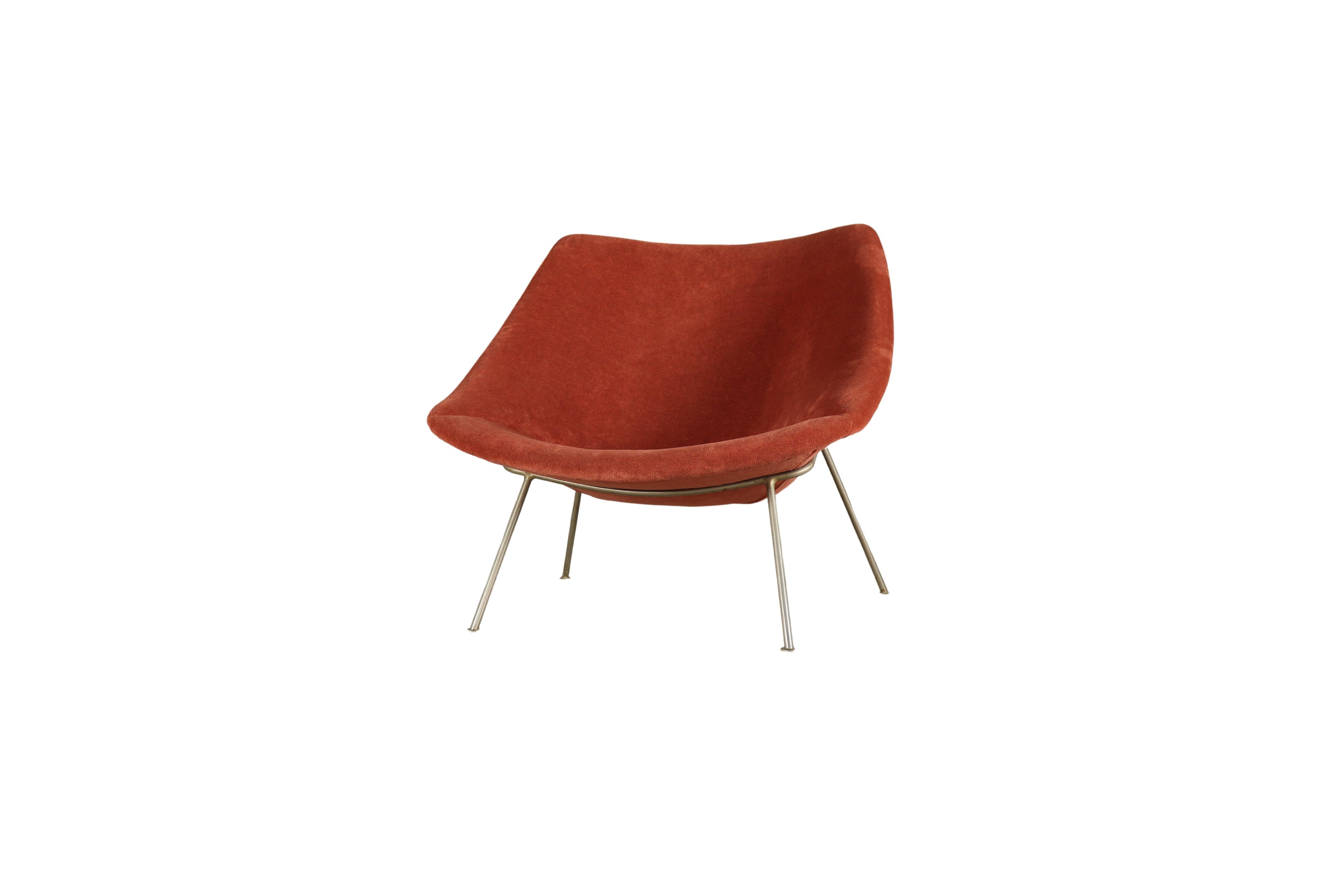 Pierre_Paulin_for_Artifort_F156_“Little_Oyster”_lounge_chair,_1959–1960s
