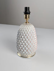 Pineapple_Table_Lamp_in_Porcelain_with_Iridescent_Effect_and_Gold_by_Capodimonte