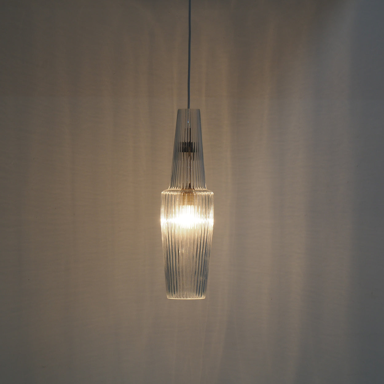 Pisa_Pendant_Lamp_by_Aloys_F._Gangkofner,_Textured_Glass,_Germany_1953