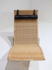 Poul_Kjærholm_PK24_Hammock_Chair_for_Fritz_Hansen,_Denmark,_1988