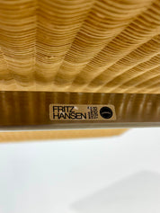 Poul_Kjærholm_PK24_Hammock_Chair_for_Fritz_Hansen,_Denmark,_1988