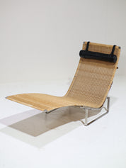 Poul_Kjærholm_PK24_Hammock_Chair_for_Fritz_Hansen,_Denmark,_1988