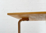 PK66_coffee_table_by_Poul_Kjærholm_for_E._Kold_Christensen,_1972