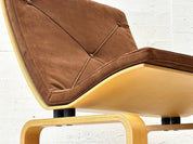 PK_27_armchair_by_Poul_Kjaerholm_for_E._Kold_Christensen,_Denmark,_1971