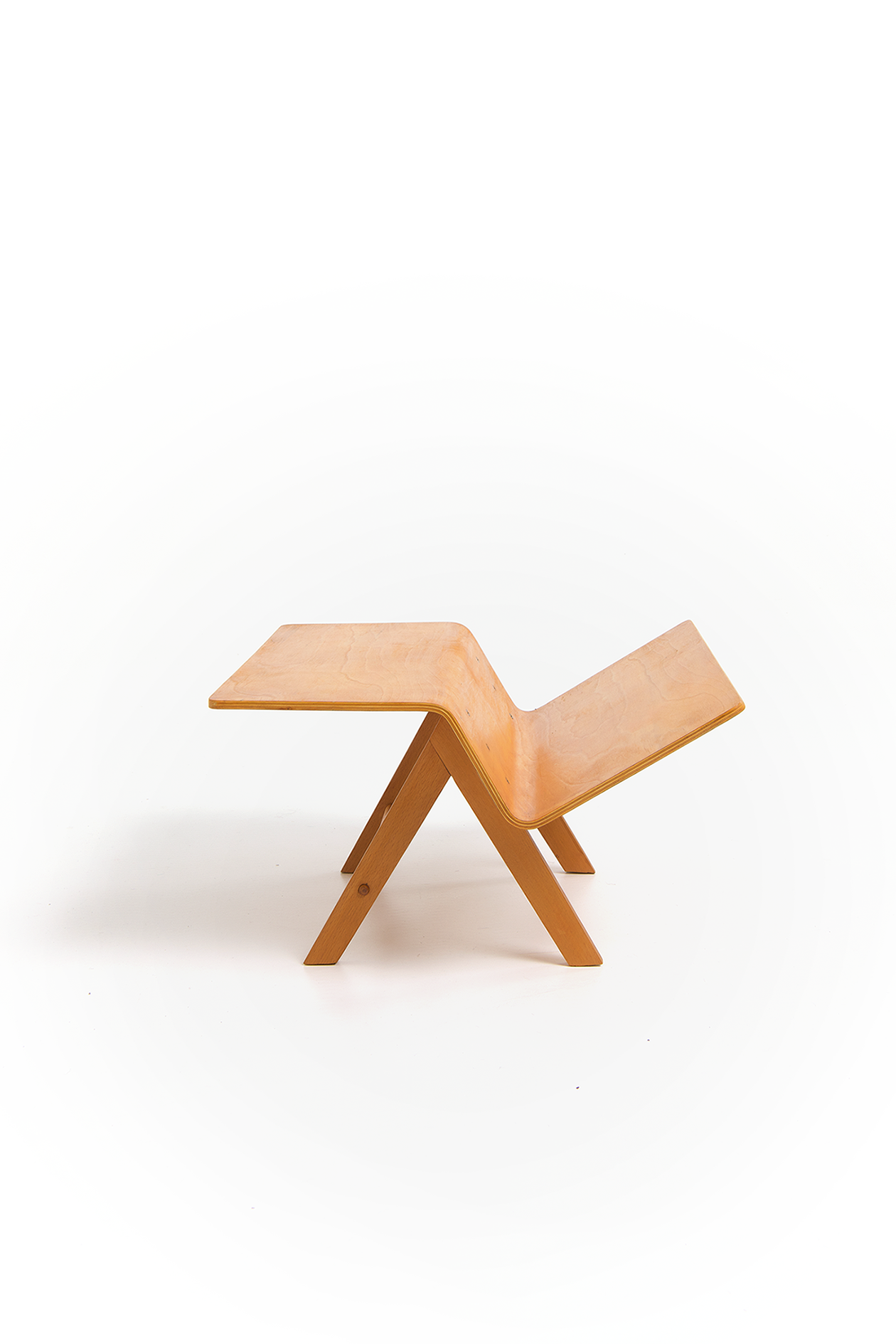 Plywood_Magazine_Side_Table_by_Hein_Stolle