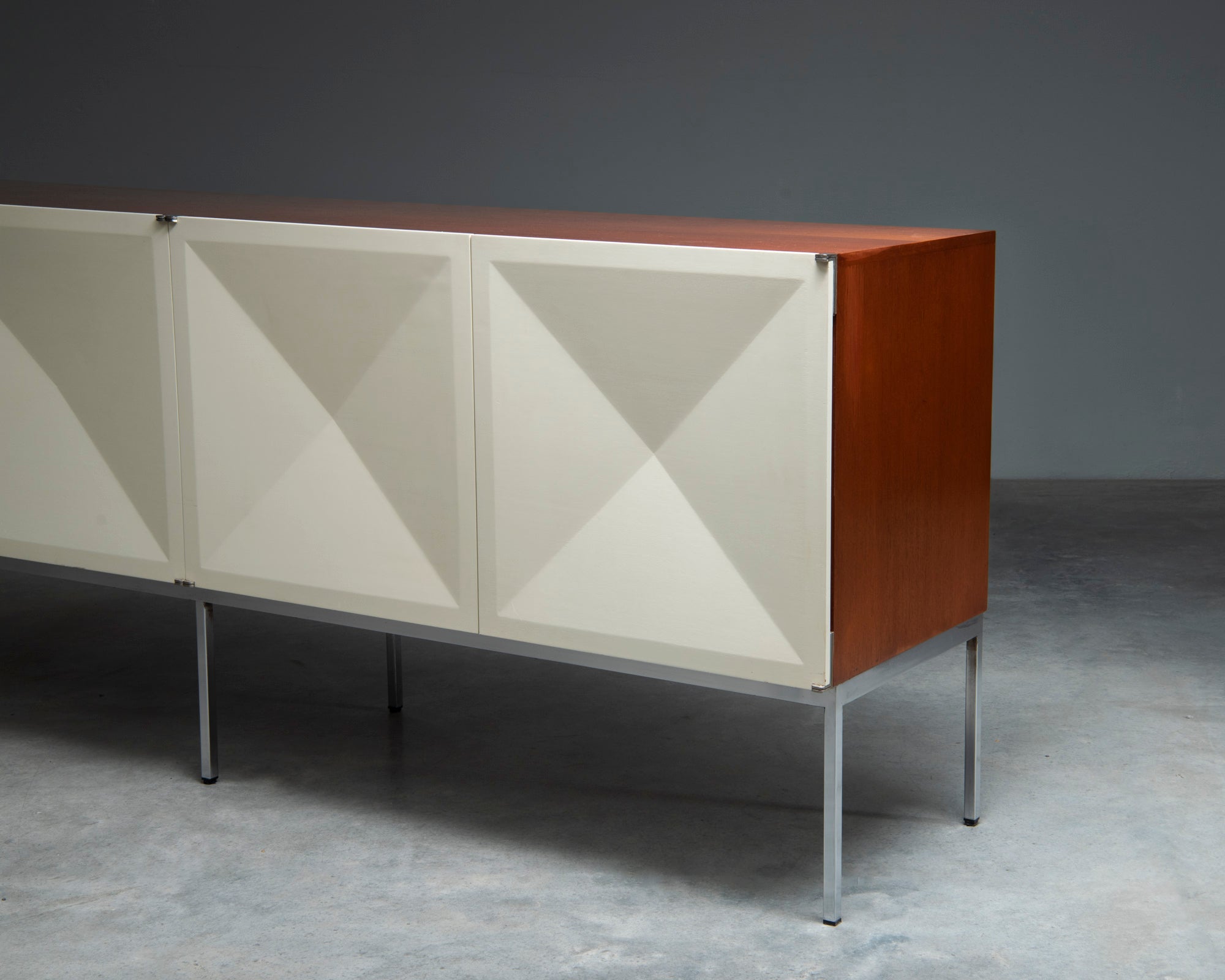 Pointe_De_Diamant_sideboard_from_1964_by_Antoine_Phillipon_&_Jacqueline_Lecoq