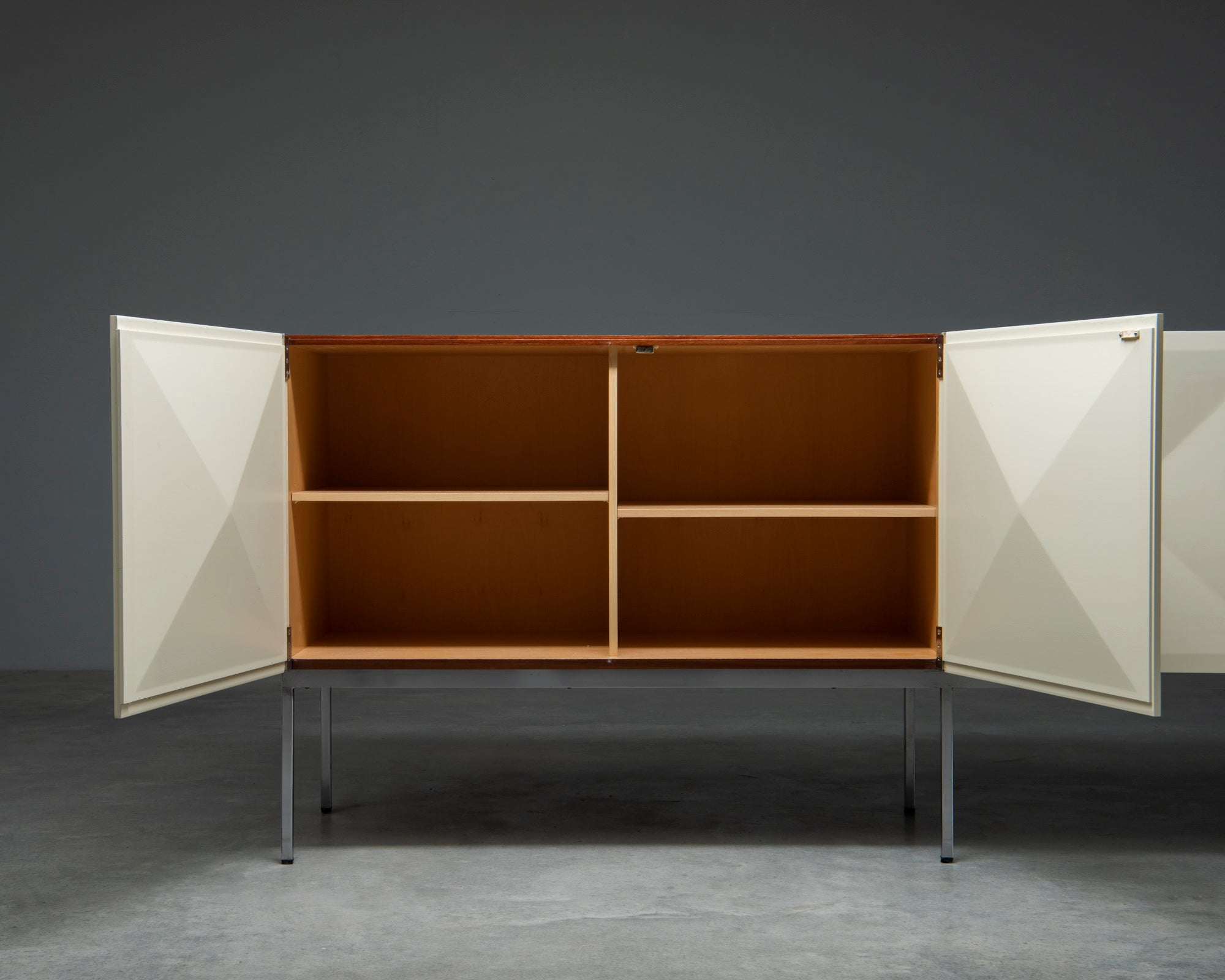 Pointe_De_Diamant_sideboard_from_1964_by_Antoine_Phillipon_&_Jacqueline_Lecoq